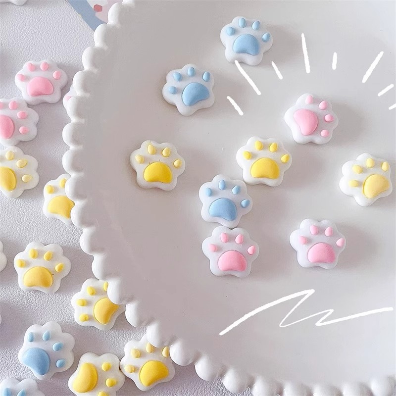 Art Craft Cat - 30 Stück Niedliche Katzenpfoten Mini-Accessoires Harz-Anhänger