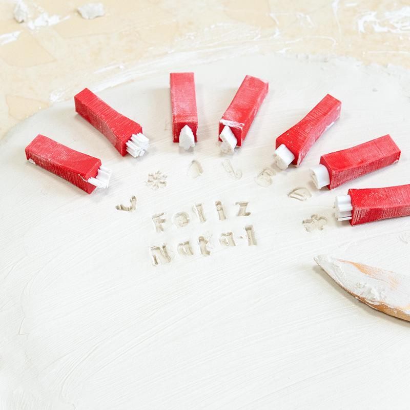 Weihnachtliches Alphabet-Stemp – Art Craft Clay Bewertung und Preis